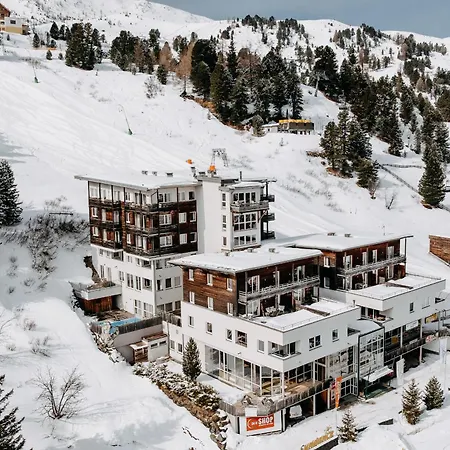 Phenix Alpin Ski-in Ski-out Turracherhoehe *
