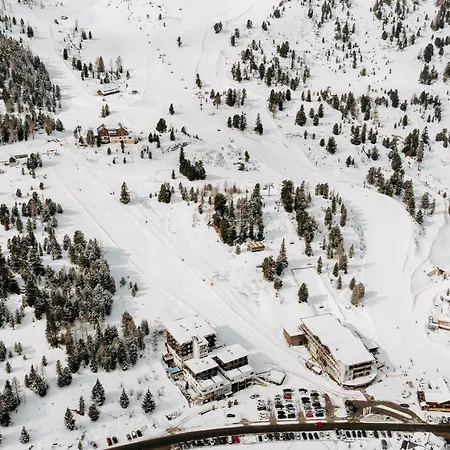 Phenix Alpin Ski-in Ski-out Turracherhoehe